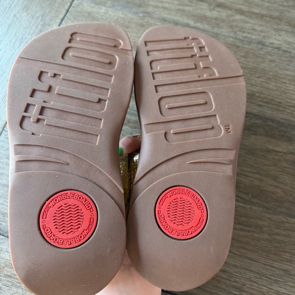 Gold jewel fitflops - Picture 4 of 7